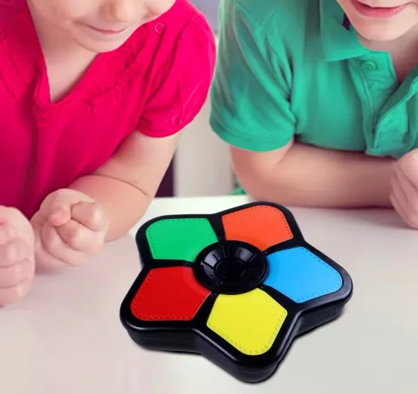 Juego de memoria electrónico en forma de flor